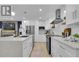 74 BISCAY ROAD - 14