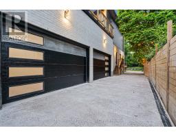 858 WILLIAM STREET - 3