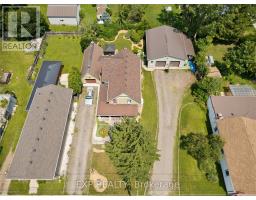 22684 THAMES ROAD - 3