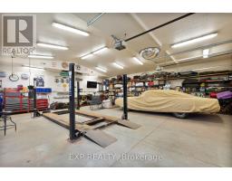22684 THAMES ROAD - 7