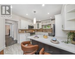 156 QUEEN STREET - 23