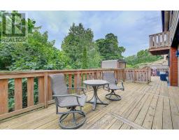 95 CHALET CRESCENT - 44