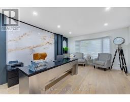 95 CHALET CRESCENT - 8
