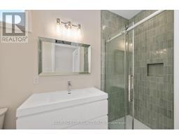 156 MAUD STREET - 13