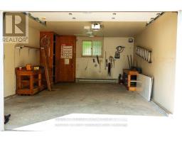 439 HALE STREET E - 35