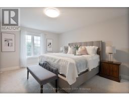 443 MACDONALD STREET - 17