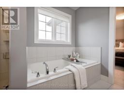 443 MACDONALD STREET - 20
