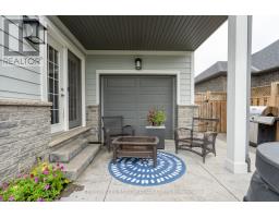 443 MACDONALD STREET - 35