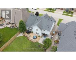 443 MACDONALD STREET - 48