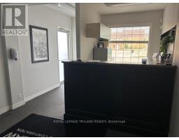 369 HAMILTON ROAD - 9