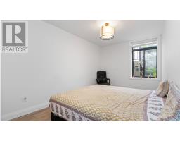 129 - 3900 SAVOY STREET - 19