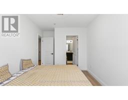 129 - 3900 SAVOY STREET - 20