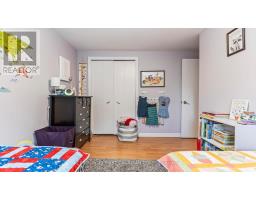 63 AUGUSTA CRESCENT S - 20