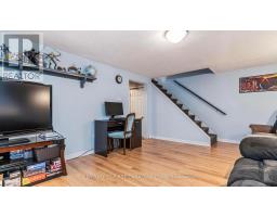 63 AUGUSTA CRESCENT S - 26