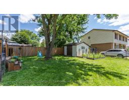 63 AUGUSTA CRESCENT S - 32