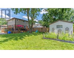 63 AUGUSTA CRESCENT S - 33