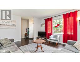 63 AUGUSTA CRESCENT S - 9