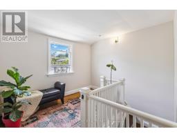 481 REGENT STREET N - 33