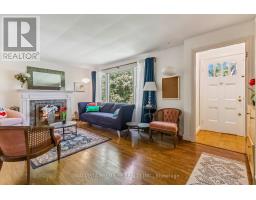 481 REGENT STREET N - 8
