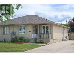 410 HIGHVIEW DRIVE - 1