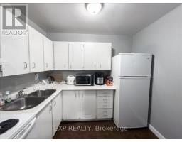 811 - 583 MORNINGTON AVENUE - 13