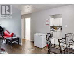 811 - 583 MORNINGTON AVENUE - 9