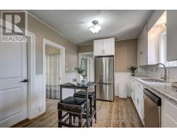 38 ST. ANDREW STREET - 18