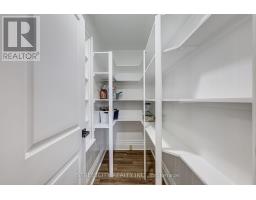 38 ST. ANDREW STREET - 21