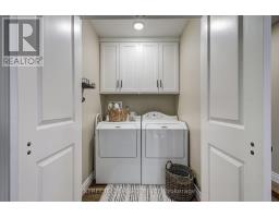 38 ST. ANDREW STREET - 27