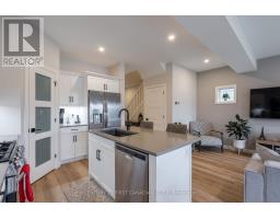 26 - 17 NICHOLSON STREET - 6