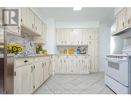 853 QUEENS AVENUE - 3