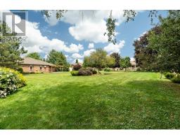25 SHADOW LANE - 48