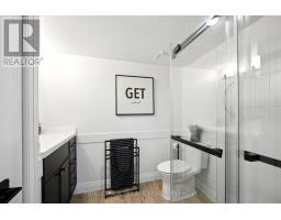 102 RAILWAY AVENUE - 31