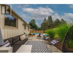 102 RAILWAY AVENUE - 36