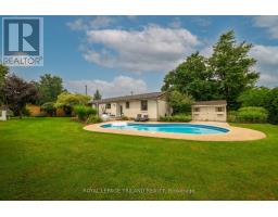 102 RAILWAY AVENUE - 42