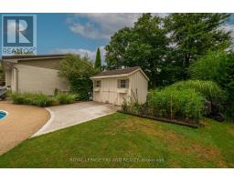 102 RAILWAY AVENUE - 44