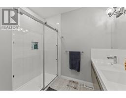 142 MAIN STREET - 31