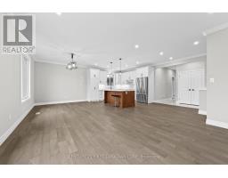 134 KING STREET - 25