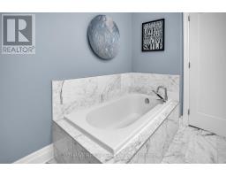 1301 - 240 VILLAGEWALK BOULEVARD - 23