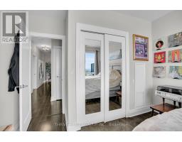 1301 - 240 VILLAGEWALK BOULEVARD - 28