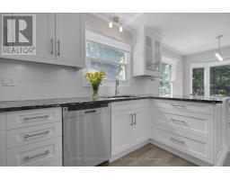 96 MERIDENE CRESCENT W - 13
