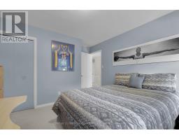 96 MERIDENE CRESCENT W - 23