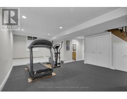 96 MERIDENE CRESCENT W - 34