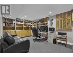 96 MERIDENE CRESCENT W - 36