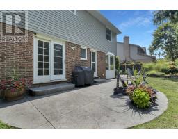 96 MERIDENE CRESCENT W - 39