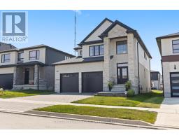 1907 FOUNTAIN GRASS DRIVE - 45