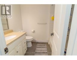 66 - 230 CLARKE ROAD - 17