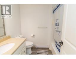 66 - 230 CLARKE ROAD - 19