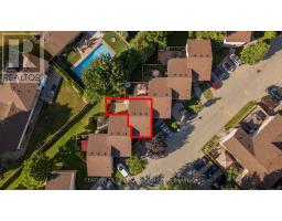 66 - 230 CLARKE ROAD - 39