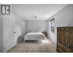 31 MCTAGGART CRESCENT - 19